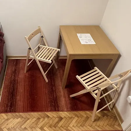 Apartment One Bedroom In A Quiet Neighborhood *