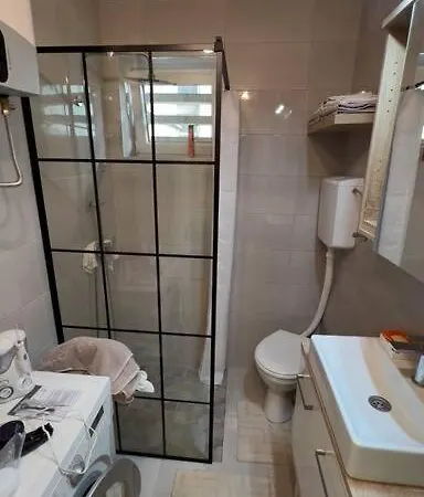 One Bedroom In A Quiet Neighborhood Apartment Belgrade